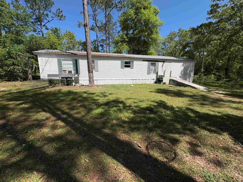 Photo of 360 S Oak Road, Chattahoochee, FL 32324 (MLS # 398614)