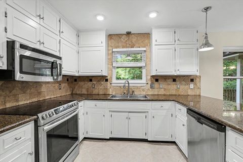 Tiny photo for 1653 Copperfield Circle, Tallahassee, FL 32312 (MLS # 401932)