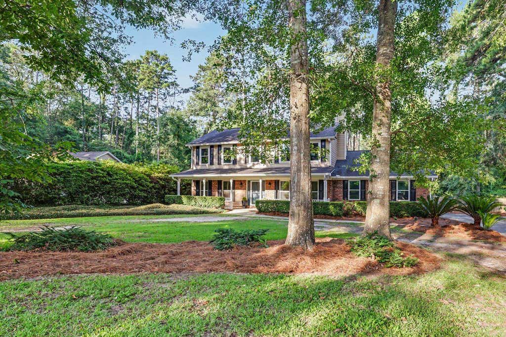 Photo of 1653 Copperfield Circle, Tallahassee, FL 32312 (MLS # 401932)