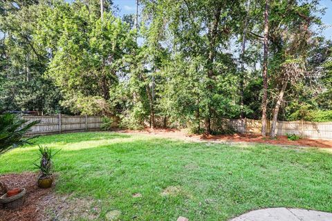 Tiny photo for 1653 Copperfield Circle, Tallahassee, FL 32312 (MLS # 401932)