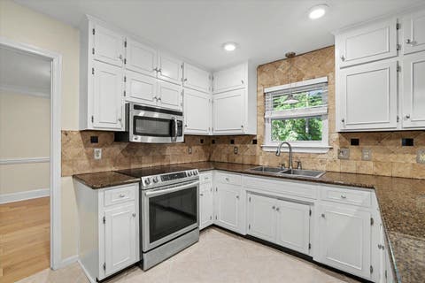 Tiny photo for 1653 Copperfield Circle, Tallahassee, FL 32312 (MLS # 401932)