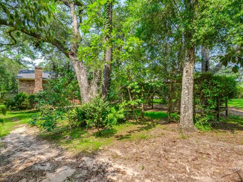 Tiny photo for 5119 Ile De France Drive, Tallahassee, FL 32308 (MLS # 396600)