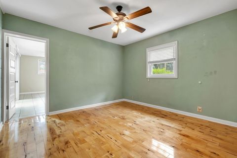 Tiny photo for 24494 Lanier Street, Tallahassee, FL 32310 (MLS # 388496)