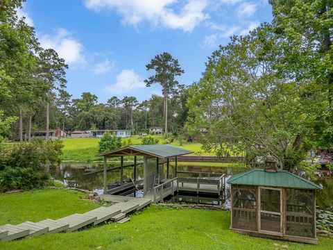 Tiny photo for 24494 Lanier Street, Tallahassee, FL 32310 (MLS # 388496)