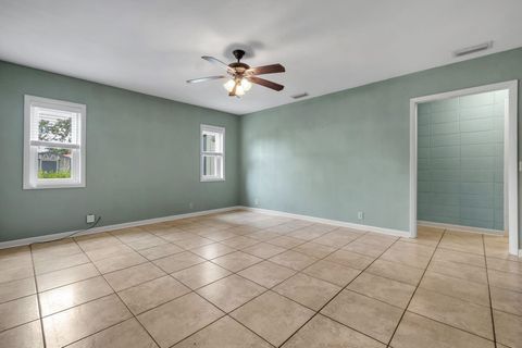 Tiny photo for 24494 Lanier Street, Tallahassee, FL 32310 (MLS # 388496)