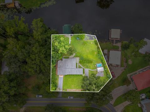 Tiny photo for 24494 Lanier Street, Tallahassee, FL 32310 (MLS # 388496)