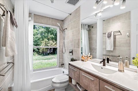 Tiny photo for 8532 HANNARY Circle, Tallahassee, FL 32312 (MLS # 385454)