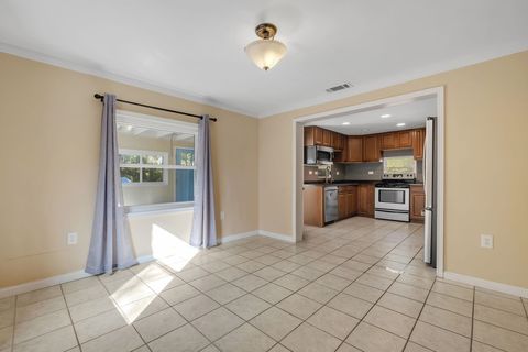 Tiny photo for 501 Gaile Avenue, Tallahassee, FL 32305 (MLS # 395238)