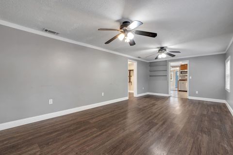 Tiny photo for 501 Gaile Avenue, Tallahassee, FL 32305 (MLS # 395238)