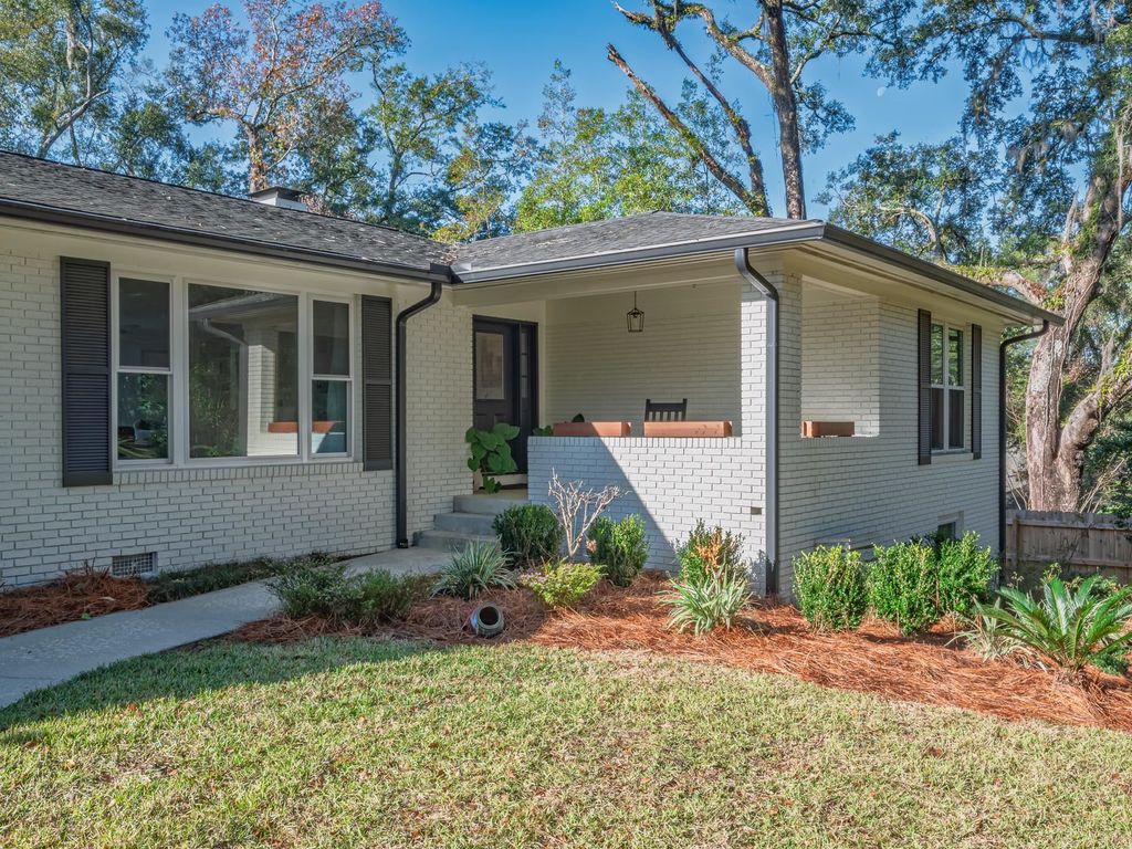 Photo of 2209 Demeron Road, Tallahassee, FL 32308 (MLS # 394190)