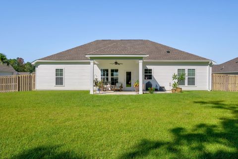 A home in CRAWFORDVILLE