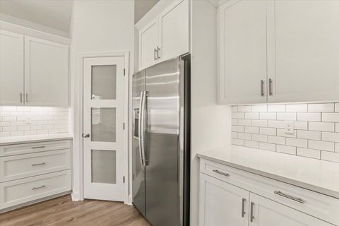 Tiny photo for 173 Bienville Place, Tallahassee, FL 32317 (MLS # 400840)