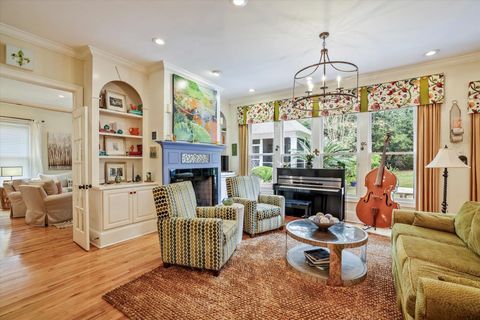 Tiny photo for 2308 Charles Court, Tallahassee, FL 32303 (MLS # 392331)