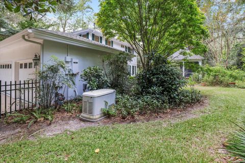 Tiny photo for 2308 Charles Court, Tallahassee, FL 32303 (MLS # 392331)