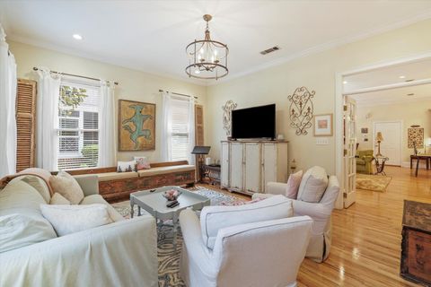 Tiny photo for 2308 Charles Court, Tallahassee, FL 32303 (MLS # 392331)