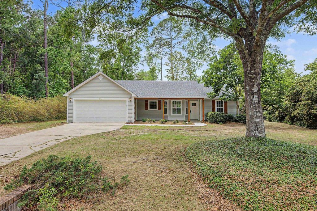 Photo of 3964 Camino Real Real, Tallahassee, FL 32311 (MLS # 399444)