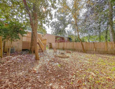 Tiny photo for 2011 Gardenbrook Lane, Tallahassee, FL 32301 (MLS # 402105)