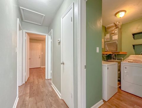 Tiny photo for 2011 Gardenbrook Lane, Tallahassee, FL 32301 (MLS # 402105)