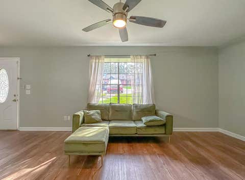 Tiny photo for 2011 Gardenbrook Lane, Tallahassee, FL 32301 (MLS # 402105)