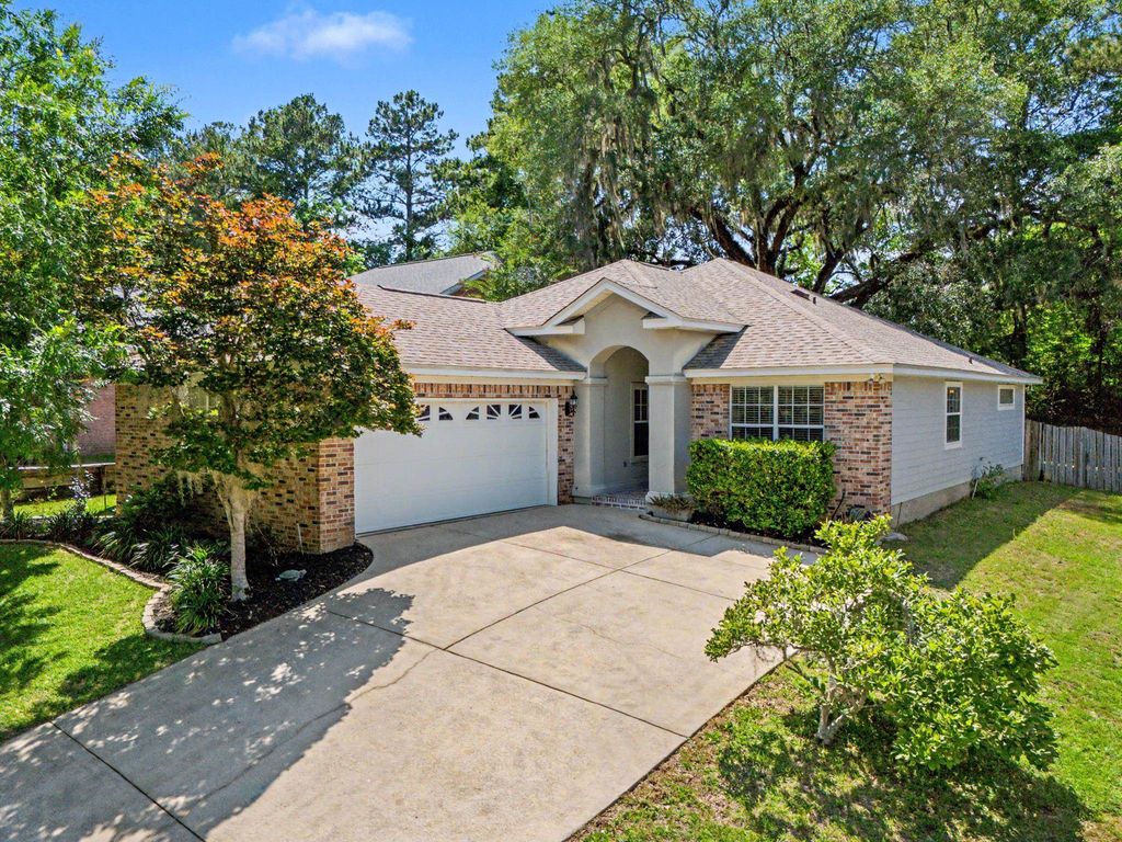 Photo of 4841 Lake Park Drive, Tallahassee, FL 32311 (MLS # 399697)