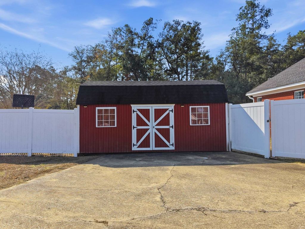 Photo of 2000 Ashton Way, Bainbridge, GA 39819 (MLS # 396072)