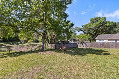 Tiny photo for 3853 Magellan Court, Tallahassee, FL 32303 (MLS # 398152)