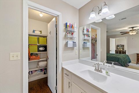 Tiny photo for 3853 Magellan Court, Tallahassee, FL 32303 (MLS # 398152)