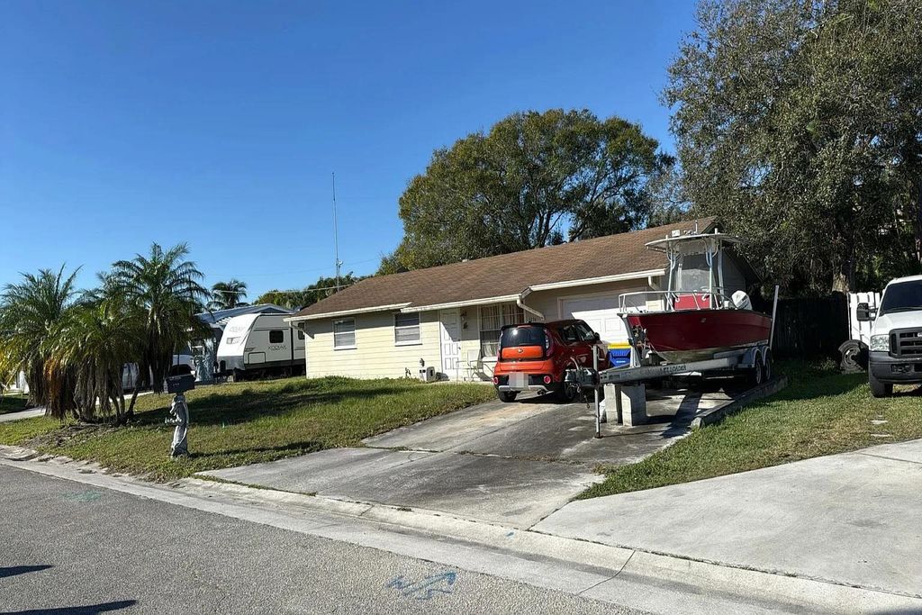 Photo of 3236 SW Areca Drive, Palm City, FL 34990 (MLS # 396407)