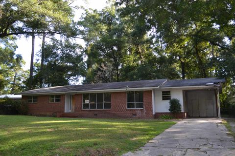 Tiny photo for 922 Creek Road, Tallahassee, FL 32305 (MLS # 390833)