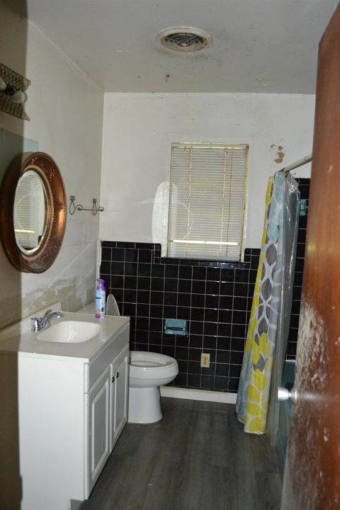 Tiny photo for 922 Creek Road, Tallahassee, FL 32305 (MLS # 390833)