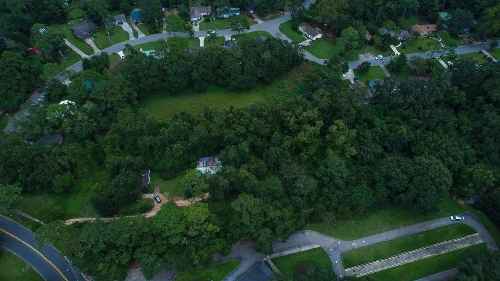 Photo of 2993 Raymond Diehl Road, Tallahassee, FL 32309 (MLS # 389113)