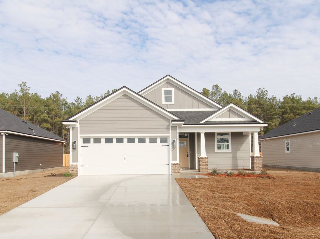 Photo of 126 Divine Loop, Crawfordville, FL 32327 (MLS # 395274)