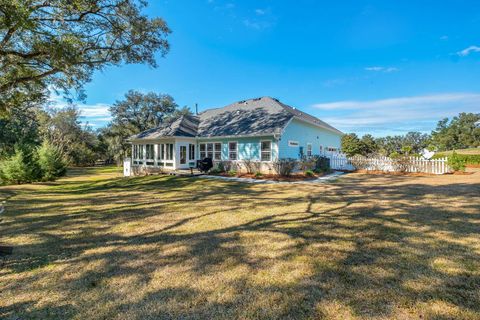 Tiny photo for 7277 WHITE CLOVER Court, Tallahassee, FL 32311 (MLS # 398241)