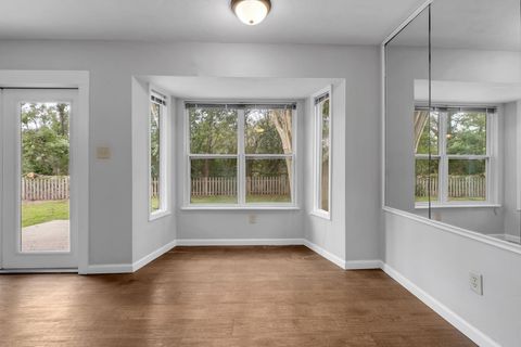 Tiny photo for 1718 Dale Street, Tallahassee, FL 32310 (MLS # 395266)