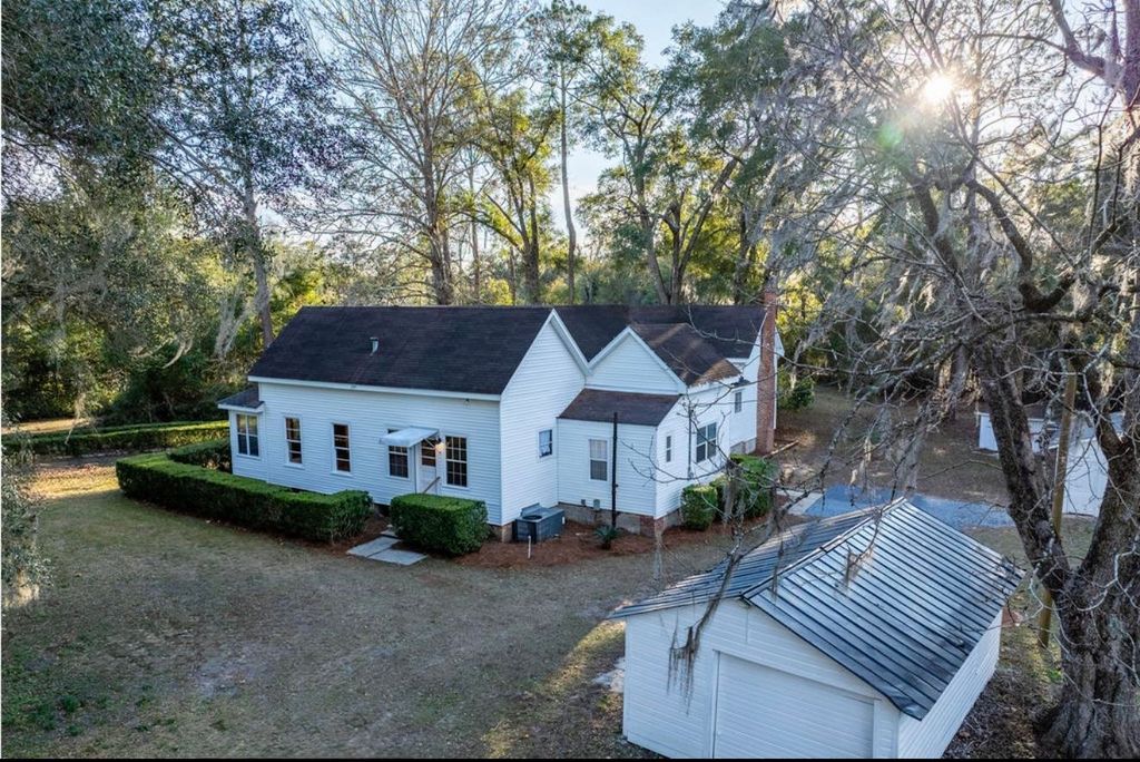 Photo of 4890 Chaires Cross Road, Tallahassee, FL 32317 (MLS # 394344)