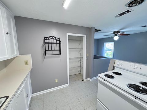 Tiny photo for 817 N Forest Drive, Tallahassee, FL 32303 (MLS # 400290)