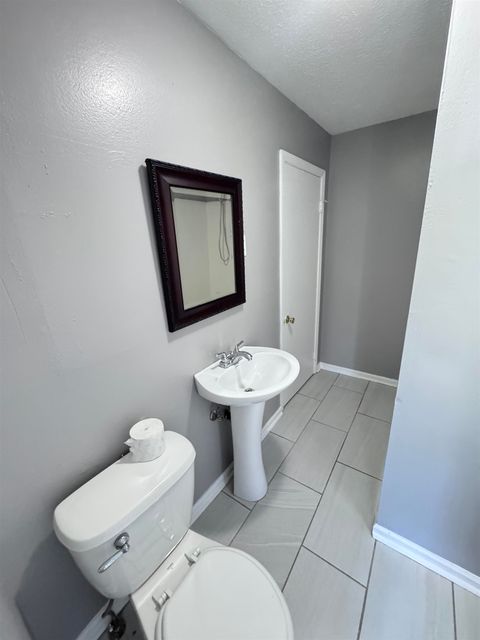 Tiny photo for 817 N Forest Drive, Tallahassee, FL 32303 (MLS # 400290)