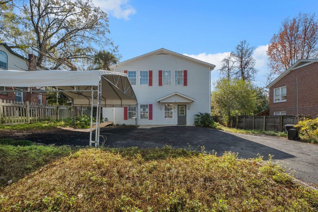 Photo of 231 Lafayette Circle, Tallahassee, FL 32303 (MLS # 394414)