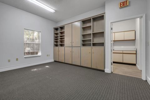 Tiny photo for 231 Lafayette Circle, Tallahassee, FL 32303 (MLS # 394414)