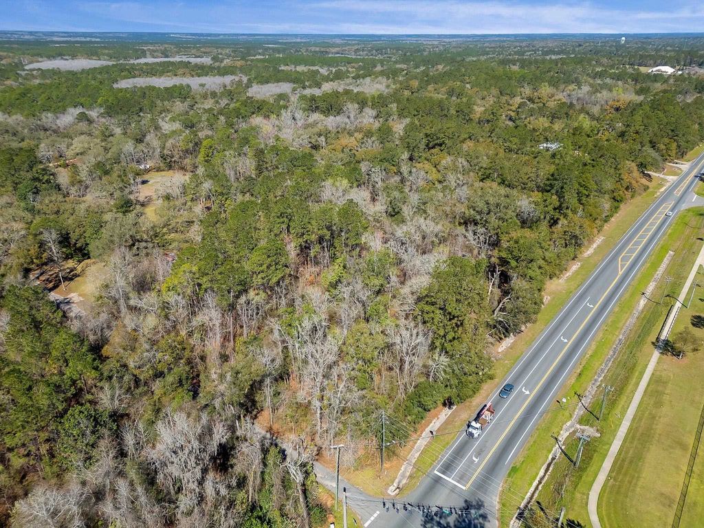 Photo of 0 Capital Circle NW, Tallahassee, FL 32303 (MLS # 391389)