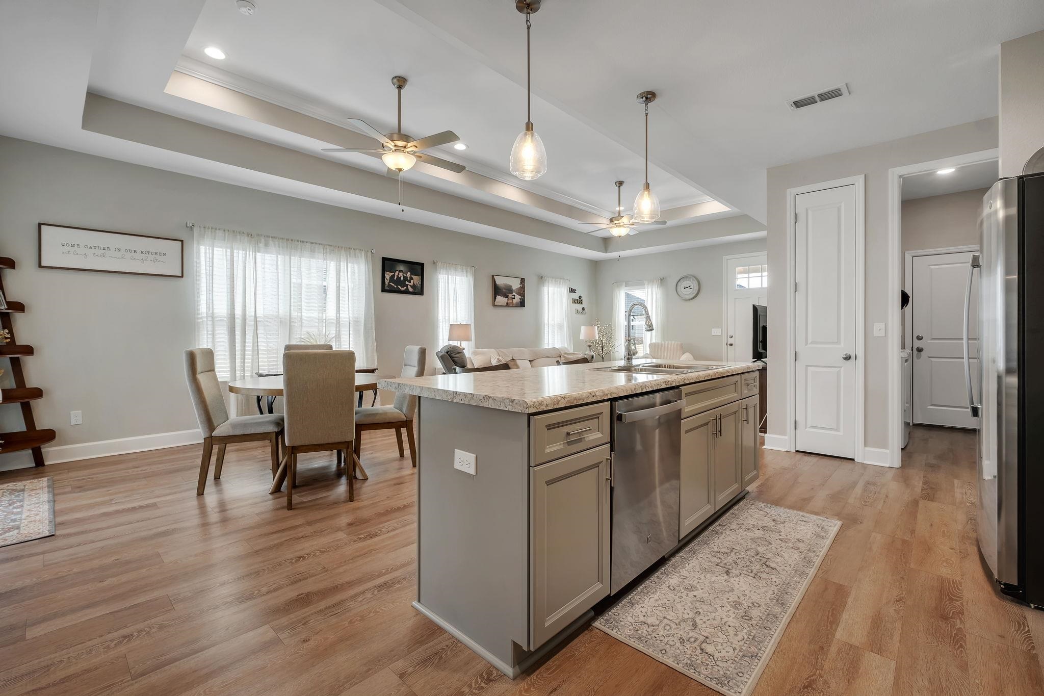 4351 Bottle Brush Lane