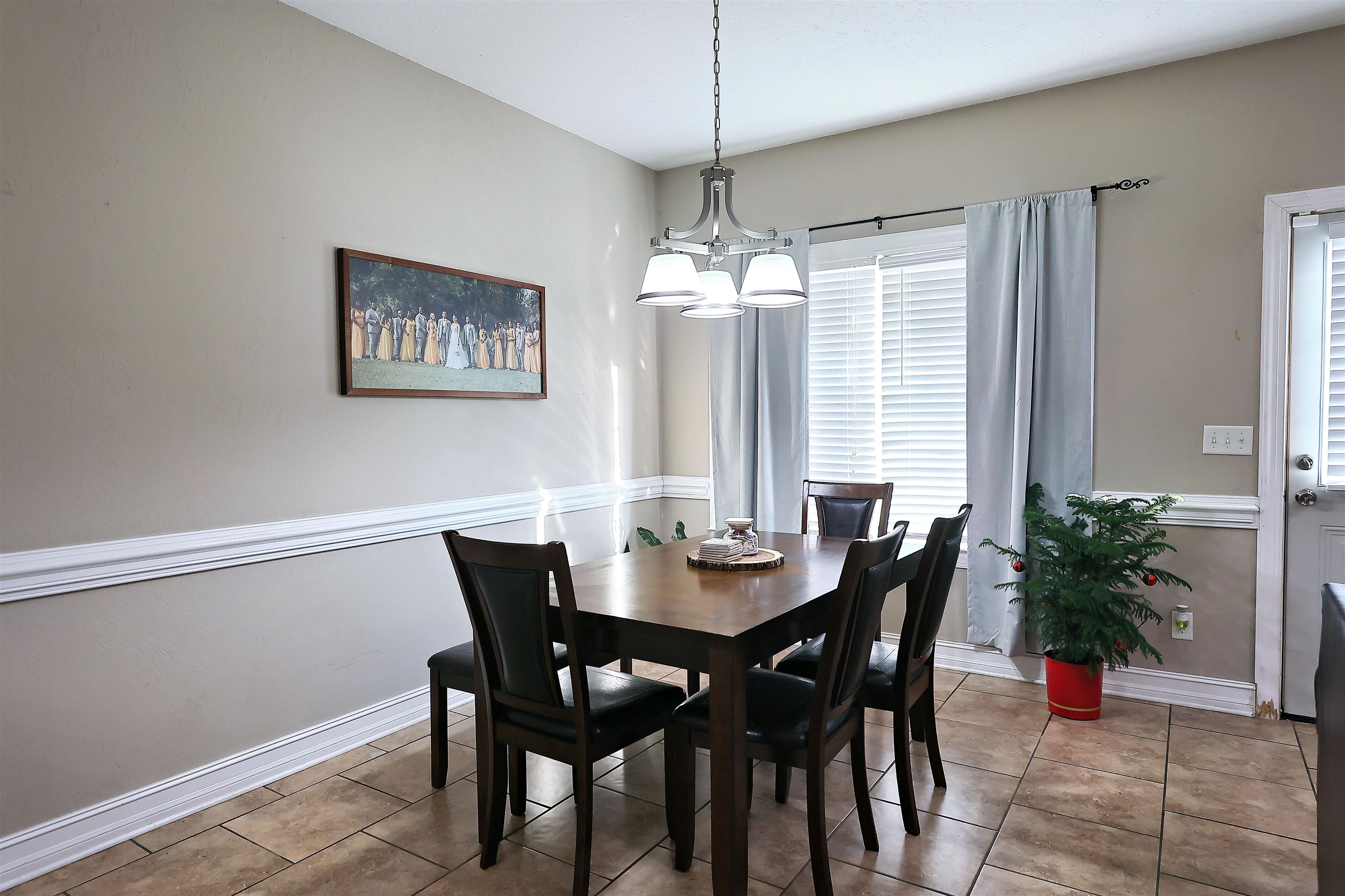 312 Grove Pointe Drive