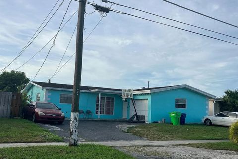 Tiny photo for 8400 NW 24th Place, Other Florida, FL 33322 (MLS # 400418)