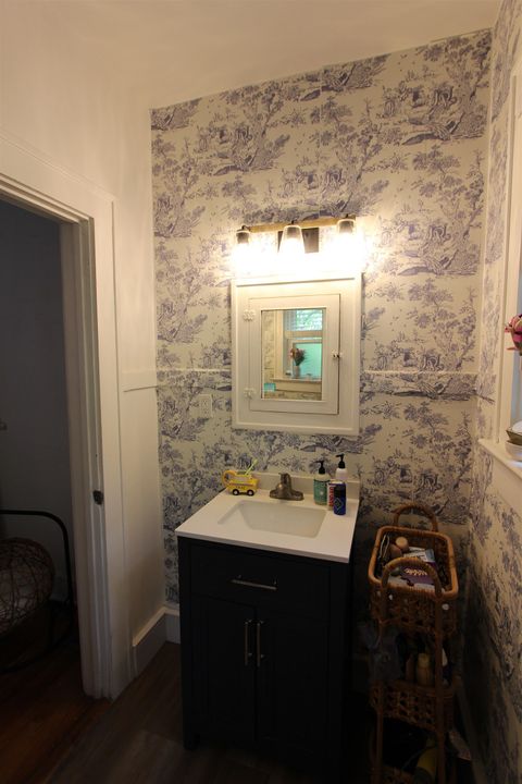 Tiny photo for 129 N Meridian Street, Tallahassee, FL 32301 (MLS # 399997)
