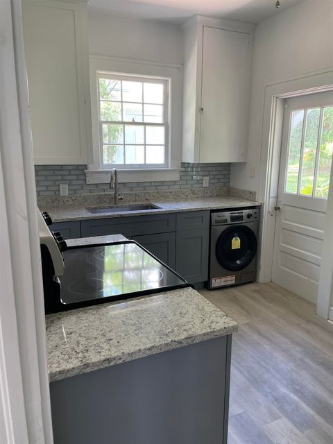 Tiny photo for 129 N Meridian Street, Tallahassee, FL 32301 (MLS # 399997)