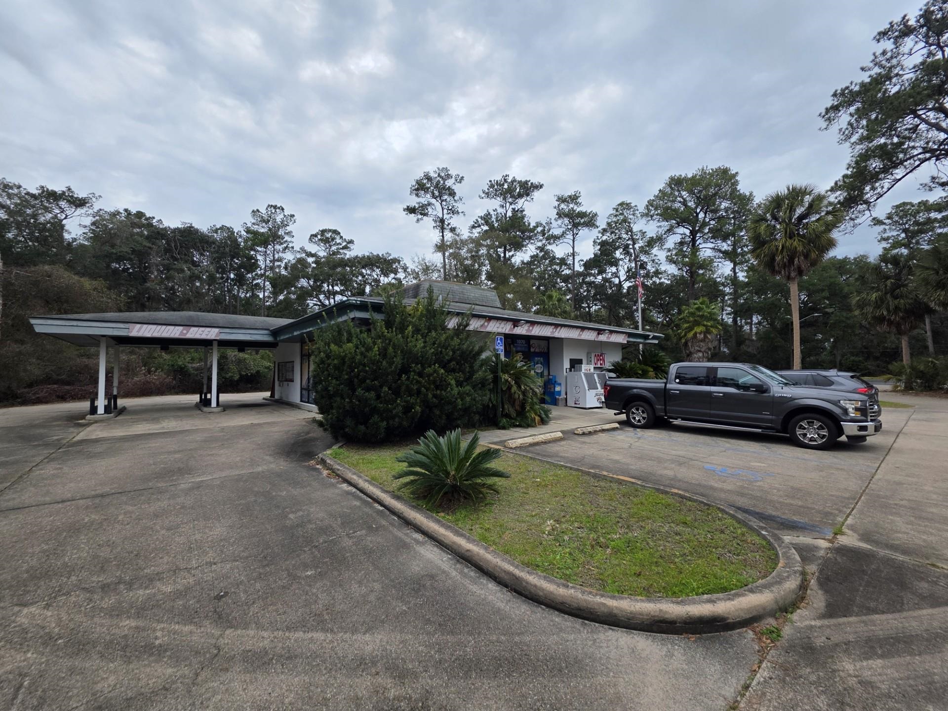 1970 Woodville Highway
