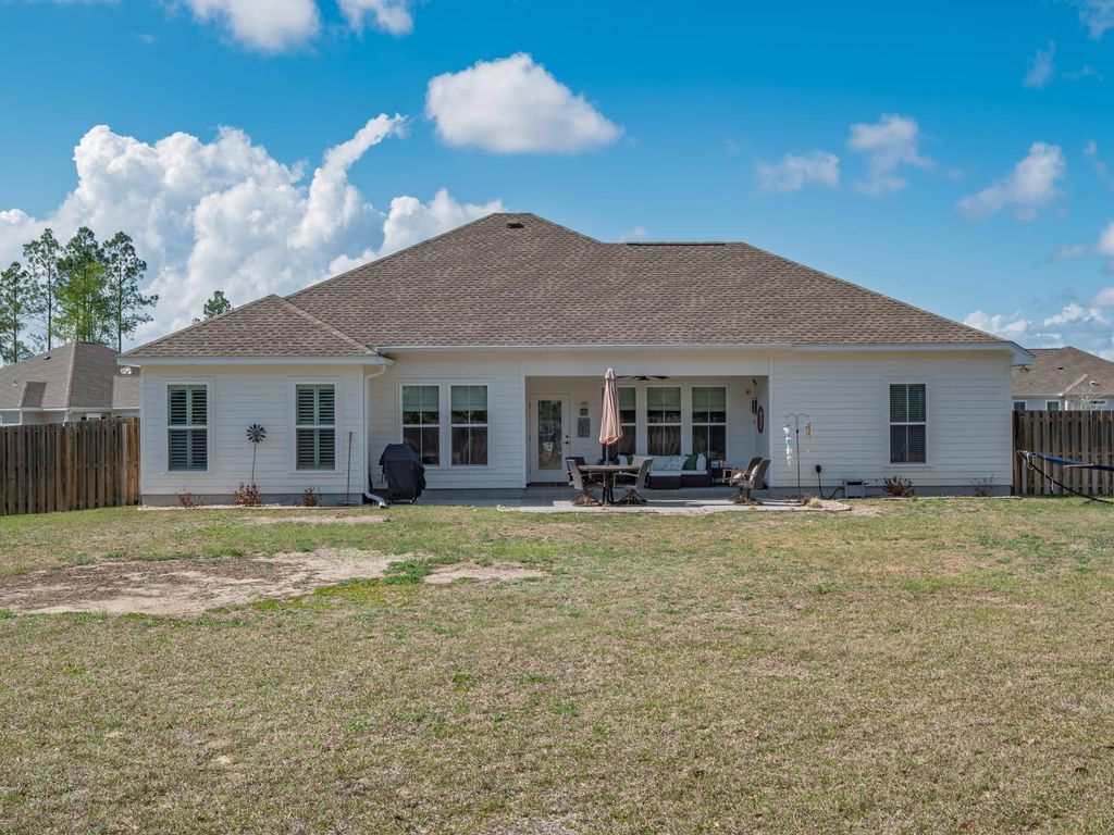 Photo of 120 London Circle, Crawfordville, FL 32327 (MLS # 397263)