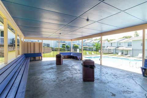 Tiny photo for 2186 N Timberwood Circle, Tallahassee, FL 32304 (MLS # 395224)