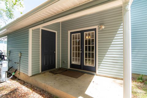 Tiny photo for 2186 N Timberwood Circle, Tallahassee, FL 32304 (MLS # 395224)