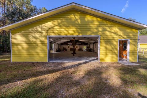 A home in Crawfordville